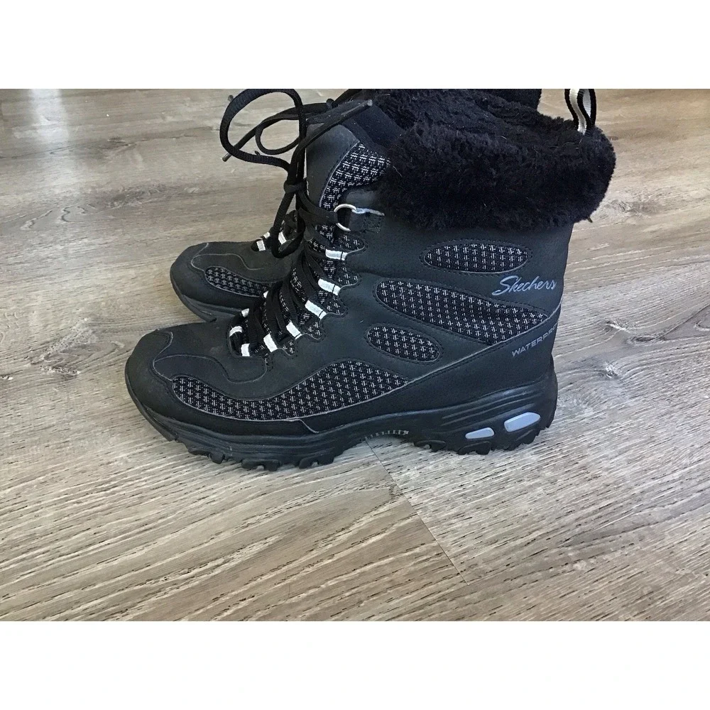 Skechers supporting been size